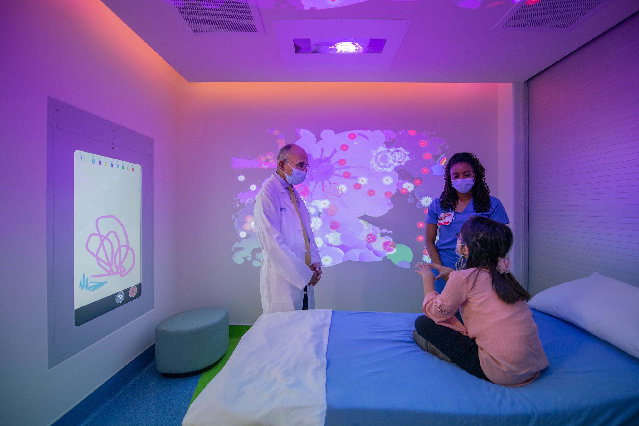 Dallas, Baltimore children’s hospitals embrace high-tech features in behavioral health areas to promote calmness