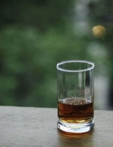 Alcohol and longevity: Beware of evidence limitations