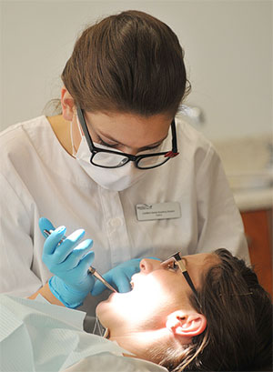 Growth, expanding scope of practice among changes for dental assistants