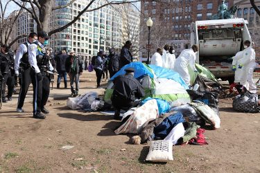 National Park Service officials evict a homeless tent encampment. homelessness featured image