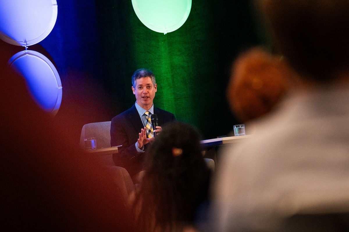 Jonathan Cohn of The Bulwark speaks to the crowd at HJ26 during the May 28 plenary session titled: "Health care for all: Dream, nightmare or one big muddle?" Photo by Zachary Linhares