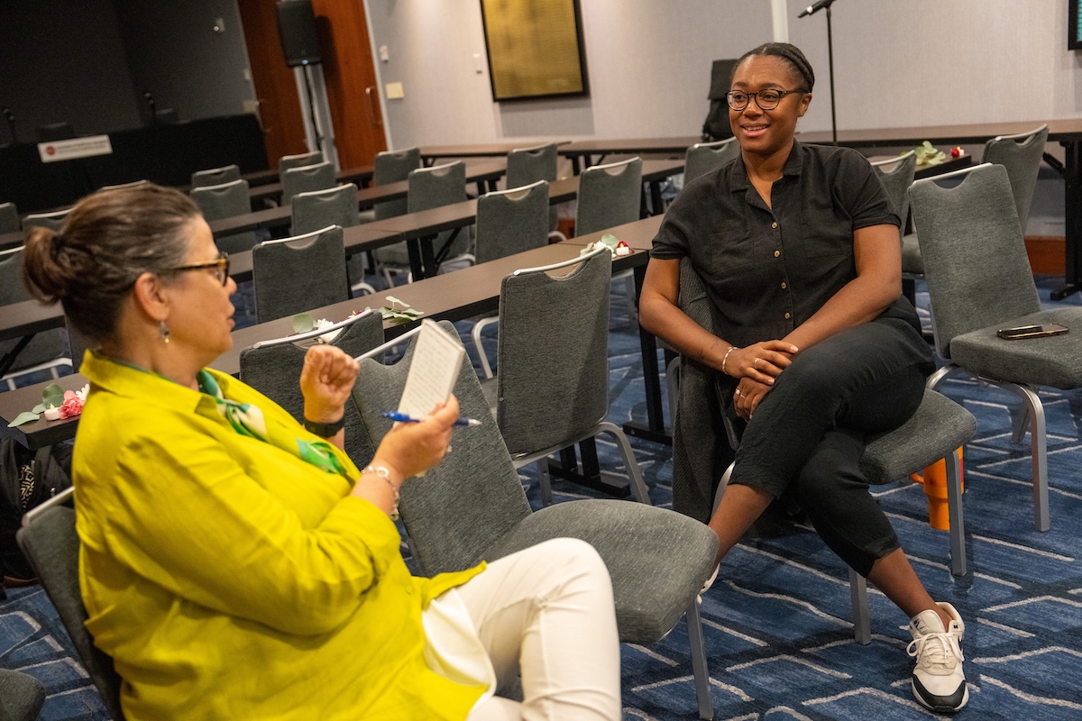 HJ26 attendees discuss the toll of reporting on trauma at HJ26. Photo by Zachary Linhares
