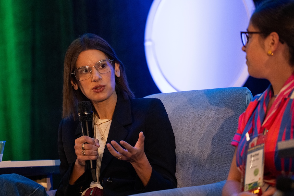 Independent journalist Rina Raphael speaks at HJ26. Photo by Zachary Linhares