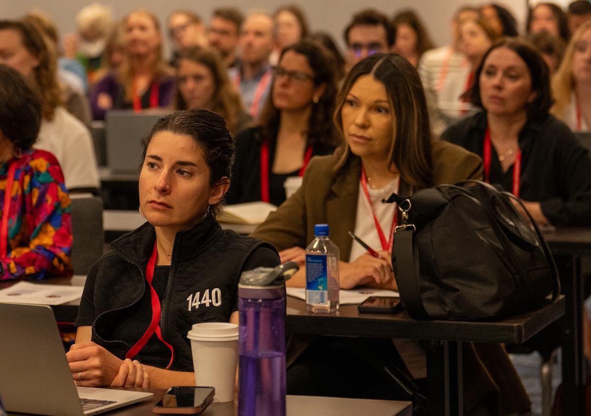 HJ26 attendees at the session "'Why should I trust you?': Reporting at the intersection of mistrust and MAHA." Photo by Zachary Linhares